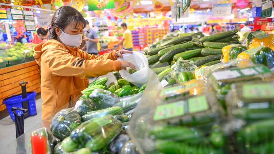 Co.opmart giảm giá mạnh thực phẩm, gia vị và đồ dùng gia đình