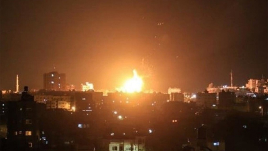 Syria bắn hạ nhiều tên lửa của Israel ở Damascus