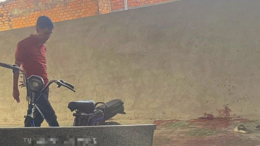 Một học sinh tử vong nghi do nghịch pháo tự chế ở Đắk Lắk