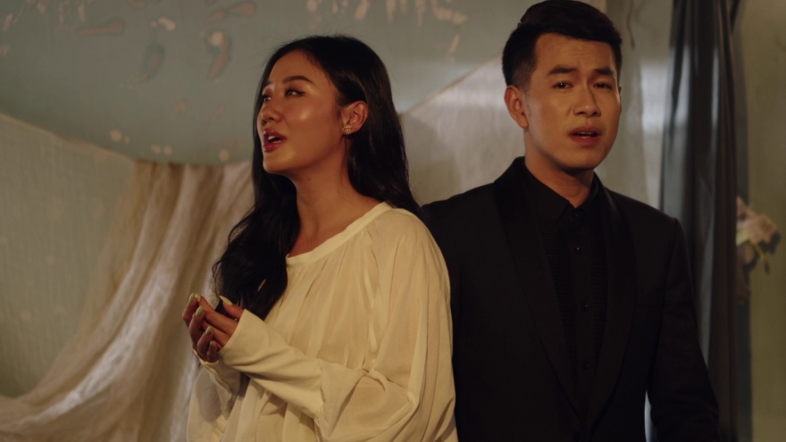 Văn Mai Hương, Hồ Trung Dũng gây xúc động với nhạc phim "Con Nhót mót chồng"