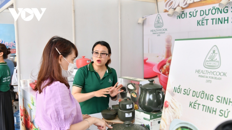 Tiếp thu khen - chê của công chúng để hoàn thiện Lễ hội bánh mì Việt Nam