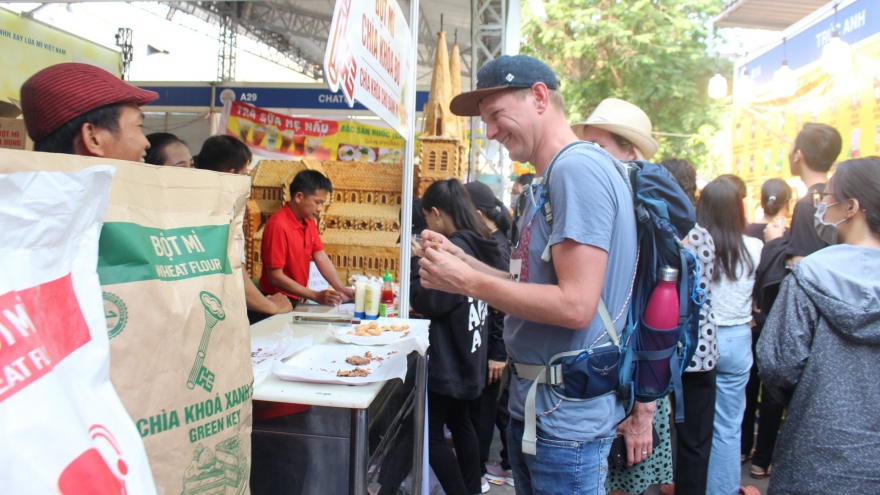 Bánh mì Việt Nam trong mắt du khách quốc tế