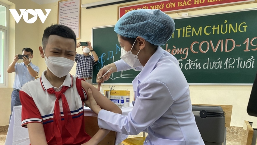 Việt Nam ghi nhận hơn 2.100 ca COVID-19 mới trong 24 giờ qua