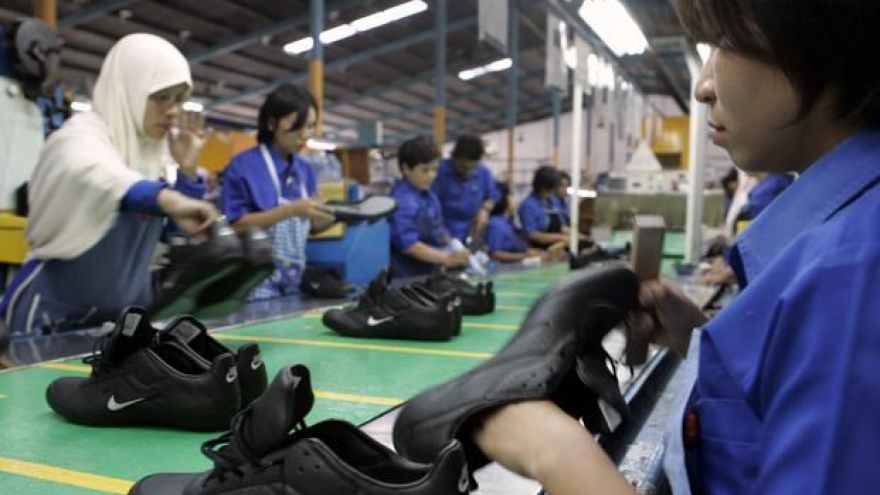 Xuất khẩu giày dép giảm, Indonesia tìm cách thích ứng