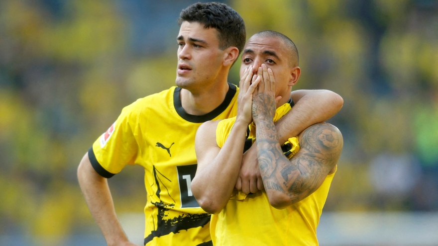 Dortmund đã mất chức vô địch Bundesliga về tay Bayern Munich như thế nào?