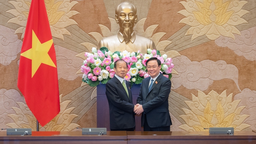 Chủ tịch Quốc hội tiếp Chủ tịch Liên minh Nghị sỹ Hữu nghị Nhật - Việt