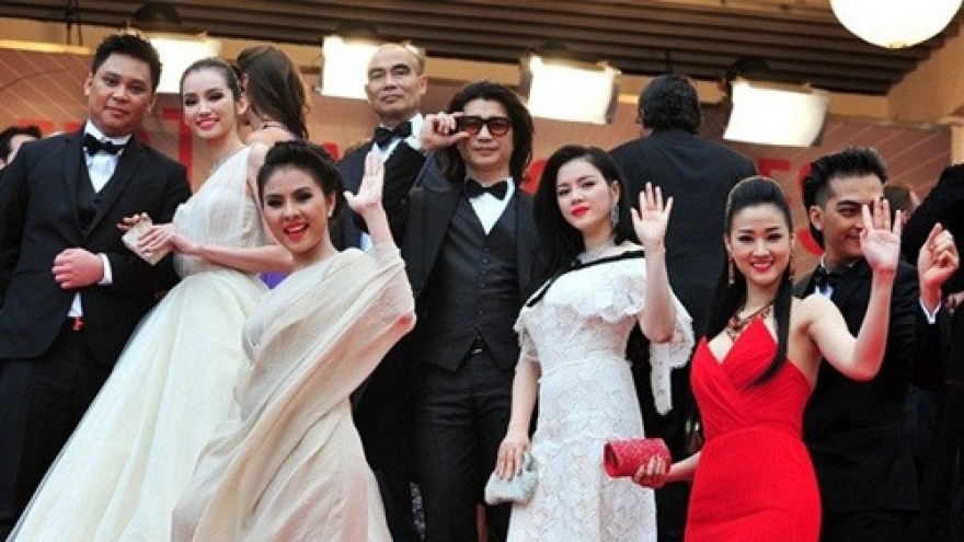 Nhìn lại dàn sao Việt góp mặt tại thảm đỏ Liên hoan phim Cannes qua các thời kỳ