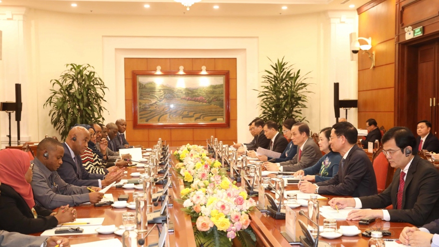 Thường trực Ban Bí thư Trương Thị Mai hội đàm với lãnh đạo Đảng CCM Tanzania