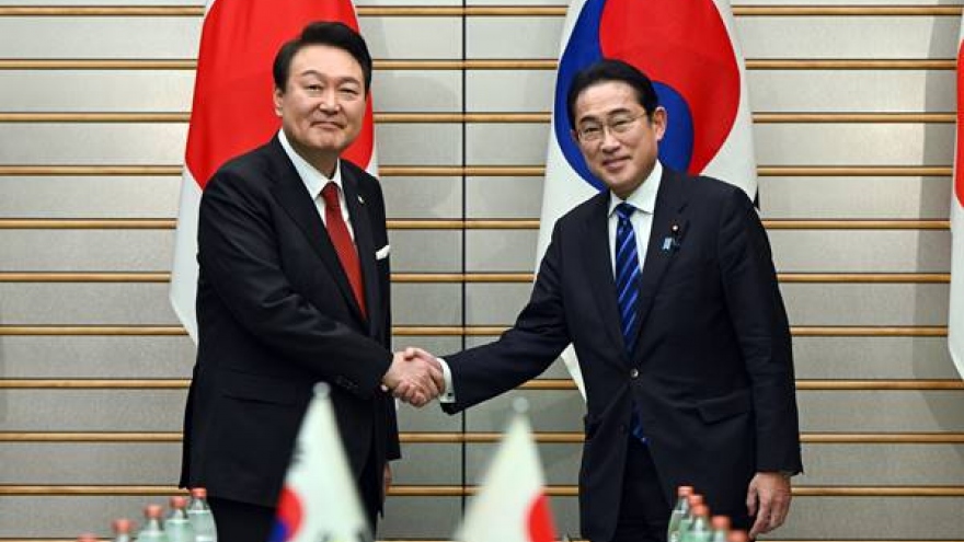Ngoại giao con thoi và nỗ lực giải quyết khúc mắc lịch sử Nhật - Hàn