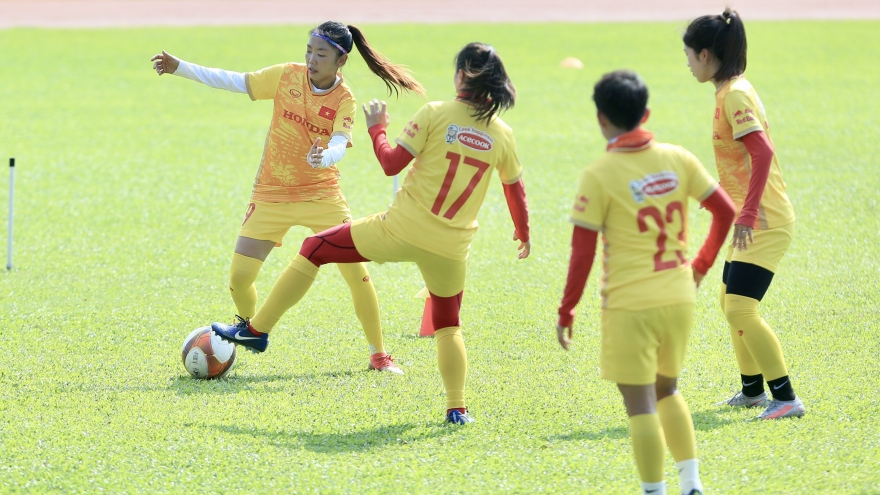 ĐT nữ Việt Nam tràn đầy tự tin trước trận mở màn ở SEA Games 32