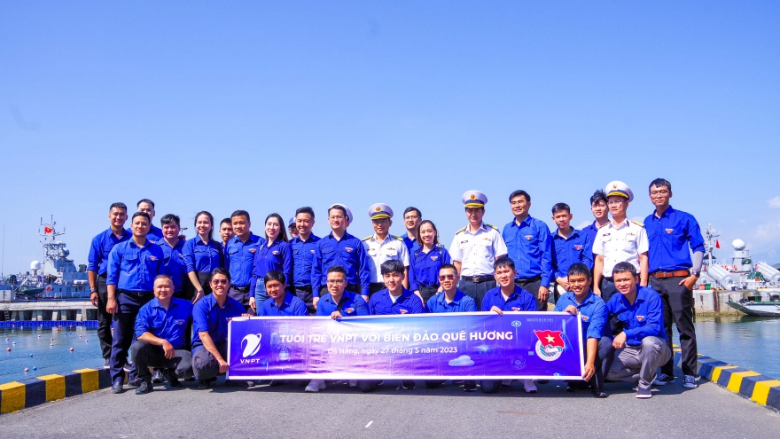 Vùng 3 Hải quân phối hợp tổ chức chương trình “Tìm hiểu biển đảo quê hương”