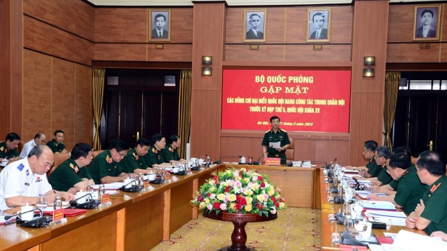 Đại tướng Phan Văn Giang gặp mặt các đại biểu Quốc hội đang công tác trong quân đội
