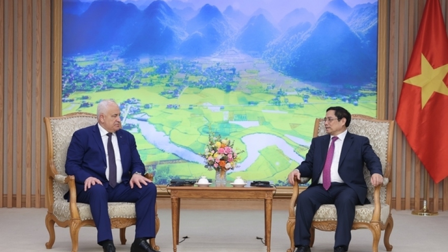 Thủ tướng Phạm Minh Chính tiếp Bộ trưởng Bộ Nội vụ Palestine
