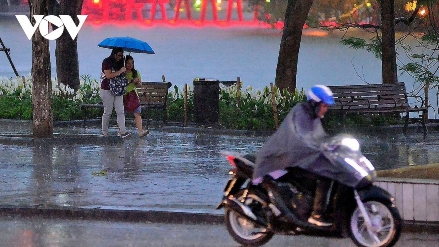 Thời tiết hôm nay (13/5): Hà Nội ngày có mưa