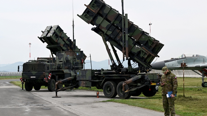 Ukraine tuyên bố sử dụng hệ thống Patriot bắn hạ tên lửa siêu thanh Kinzal của Nga