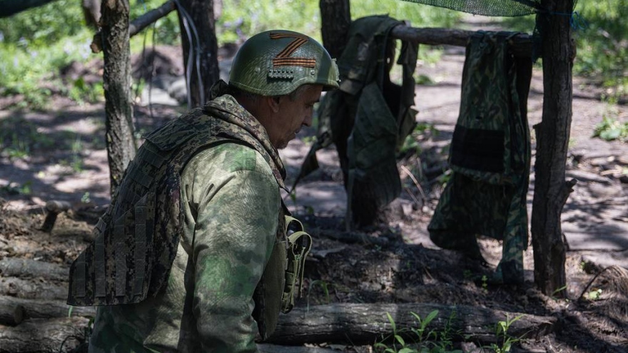 Ukraine thất bại trong việc chọc thủng phòng tuyến của Nga ở Lugansk
