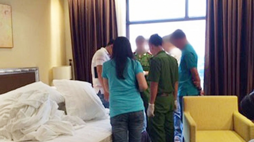 Điều tra vụ sát hại người tình trong nhà nghỉ ở Hà Nội