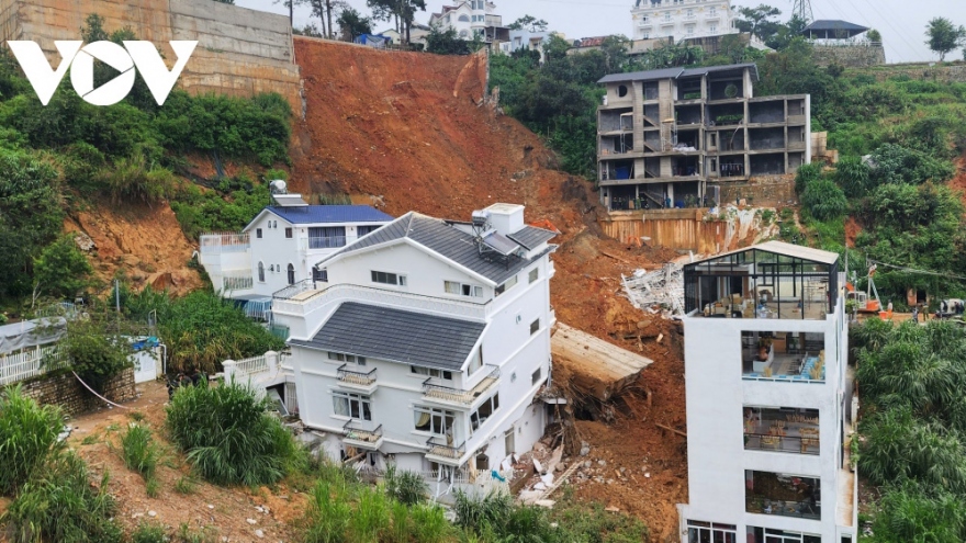 Thủ tướng chỉ đạo tập trung khắc phục nhanh hậu quả vụ sạt lở đất ở Lâm Đồng