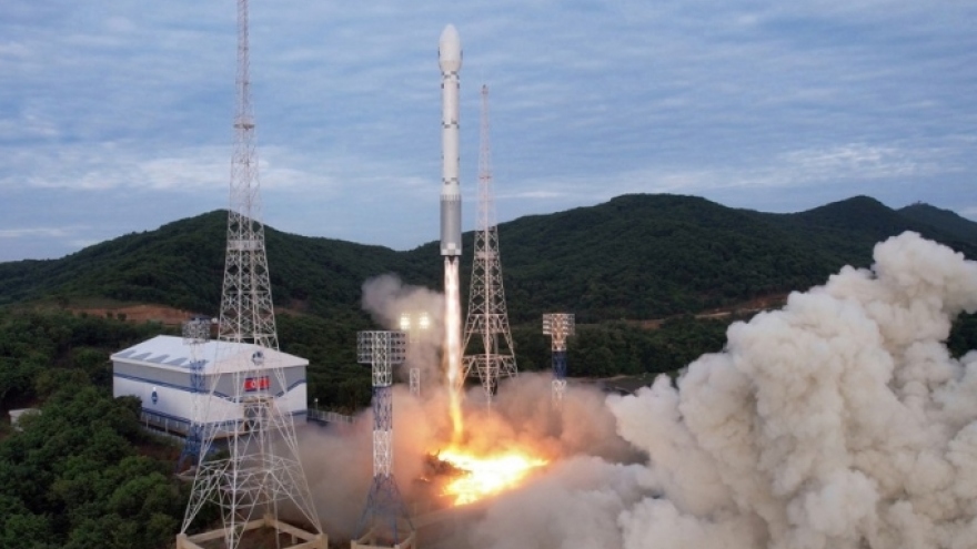 Triều Tiên tuyên bố sẽ sớm đưa vệ tinh trinh sát quân sự lên quỹ đạo