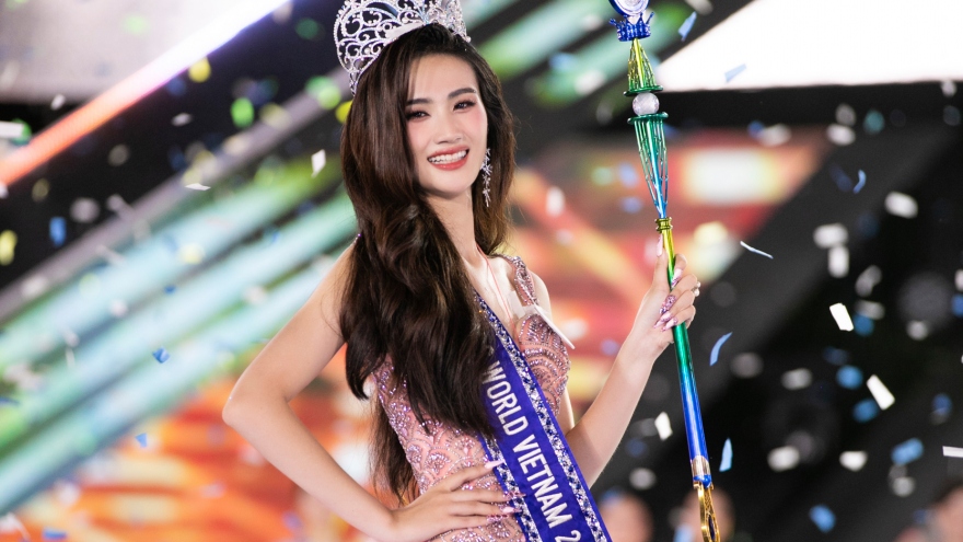 Nhan sắc tân Hoa hậu Thế giới Việt Nam Huỳnh Trần Ý Nhi