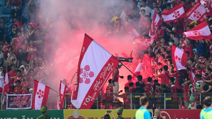 CĐV Hải Phòng FC bị cấm đến sân Hàng Đẫy một trận