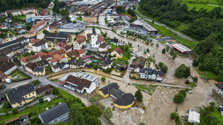Lũ lụt tại Slovenia làm 3 người thiệt mạng, nhấn chìm hàng trăm ngôi nhà