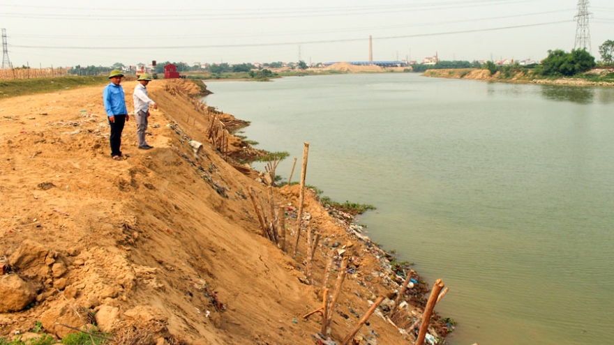 Khai thác khoáng sản vượt ngoài mốc giới, 1 DN ở Bắc Giang bị phạt nặng