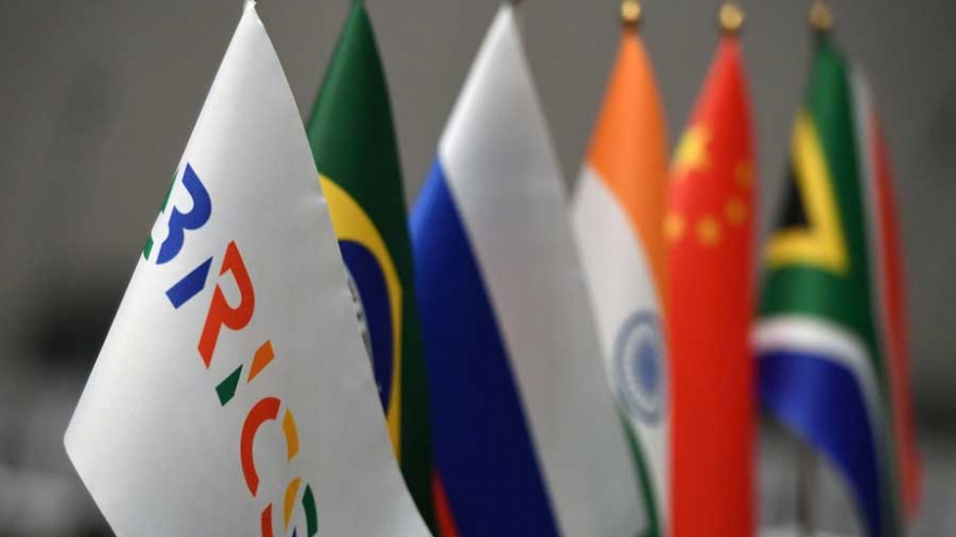 Việt Nam quan tâm theo dõi tiến trình thảo luận mở rộng thành viên của BRICS