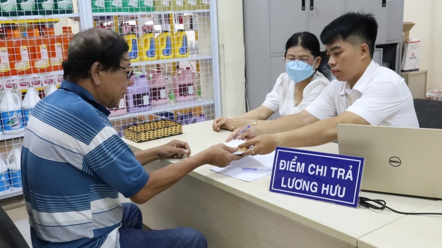 BHXH Việt Nam đã thực hiện chi trả lương hưu, trợ cấp BHXH