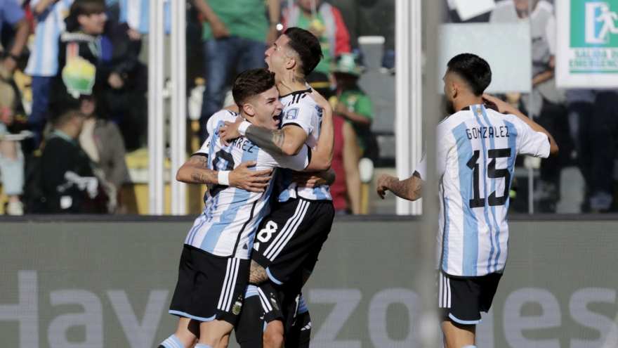 Không Messi, ĐT Argentina vẫn thắng dễ ở Bolivia