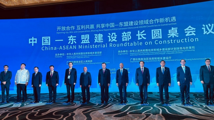 Hội nghị bàn tròn Bộ trưởng xây dựng ASEAN – Trung Quốc