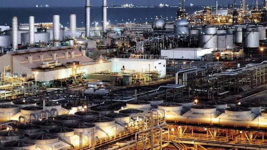 Nga và Saudi Arabia tăng cường hợp tác, nỗ lực bình ổn thị trường dầu mỏ