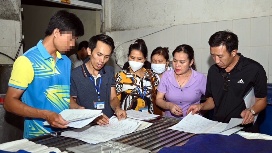 Thêm 9 người nhập viện do liên quan đến bún của cơ sở vừa bị đình chỉ ở Điện Biên