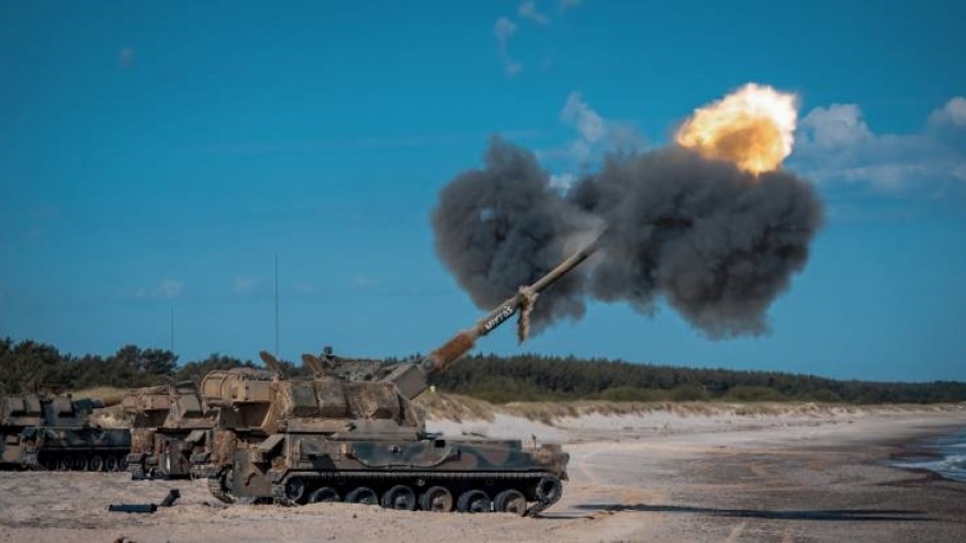 Đạn pháo thông minh của Nga tung đòn chính xác phá hủy pháo tự hành Ukraine