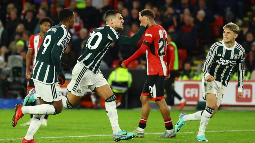 Dalot lập siêu phẩm, MU thắng nhọc nhằn đội cuối bảng Sheffield United