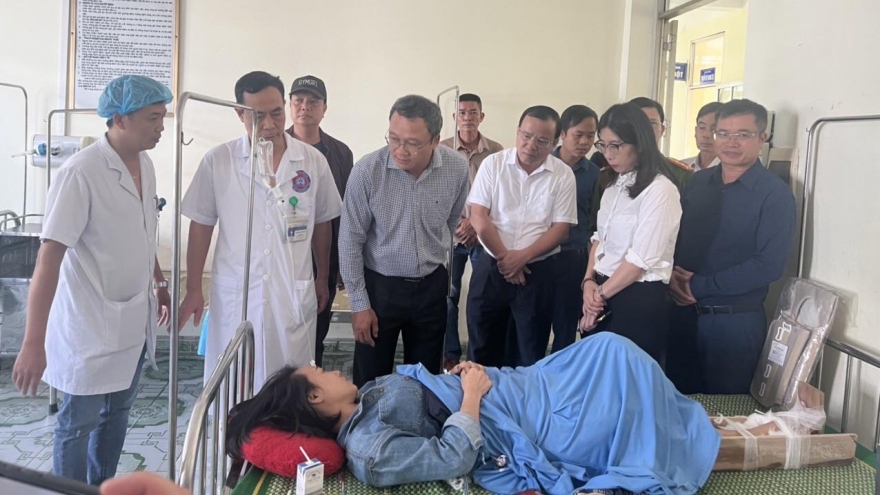 Đoàn Ủy ban ATGT Quốc gia thăm hỏi nạn nhân vụ TNGT nghiêm trọng tại Lạng Sơn