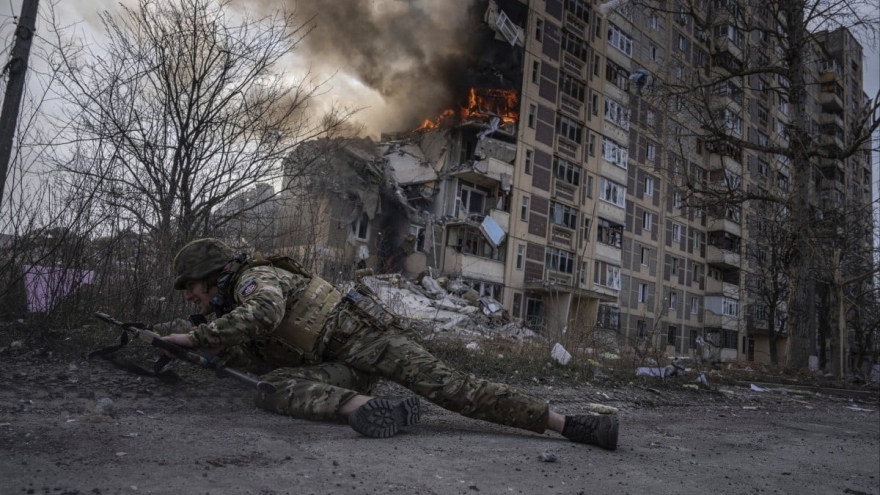 Nga liên tục dội hỏa lực vào Avdiivka, Ukraine quyết liệt phản công