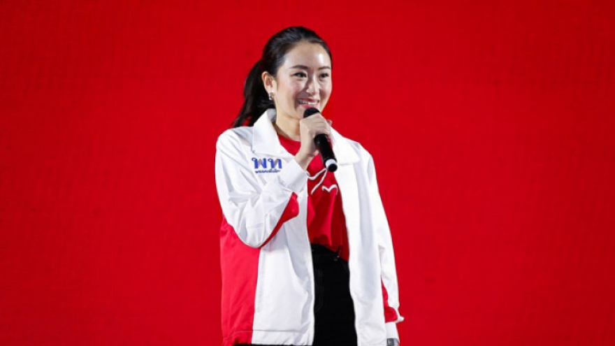 Con gái Thaksin được tín nhiệm để lãnh đạo đảng cầm quyền