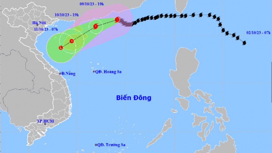 Bão số 4 di chuyển chậm, cách Hồng Kông (Trung Quốc) khoảng 100km
