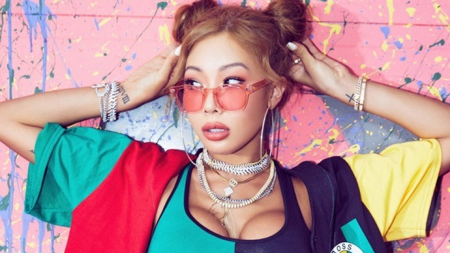 "Chị đại K-pop" Jessi tiết lộ lý do không hoạt động trong năm qua