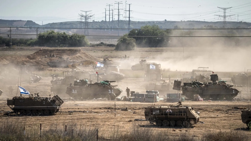 Israel tiến sâu vào trung tâm Gaza, chiến sự chưa có hồi kết