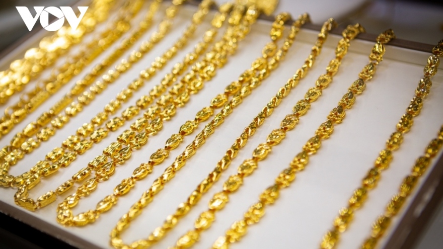 Giá vàng hôm nay 18/4: Vàng SJC tăng vượt mốc 84 triệu đồng/lượng