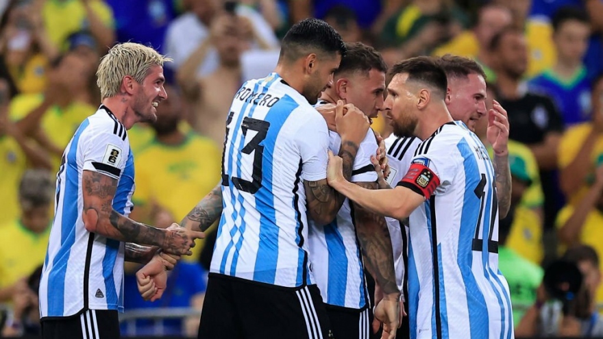 Messi im tiếng, Argentina vẫn đánh bại Brazil ngay trên sân khách