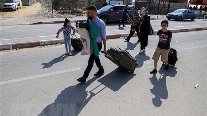 400 công dân Mỹ được phép rời khỏi Gaza