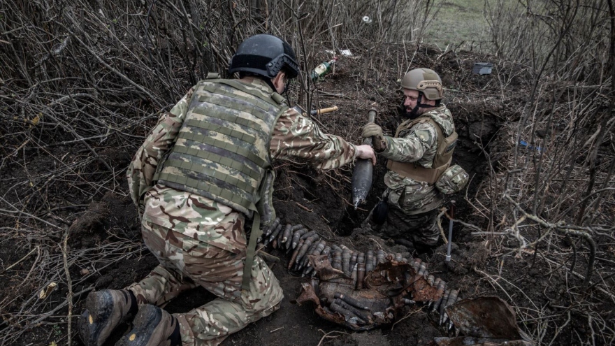 Nga và Ukraine quyết chiến ở tả ngạn sông Dnipro: Bên nào đang giành lợi thế?