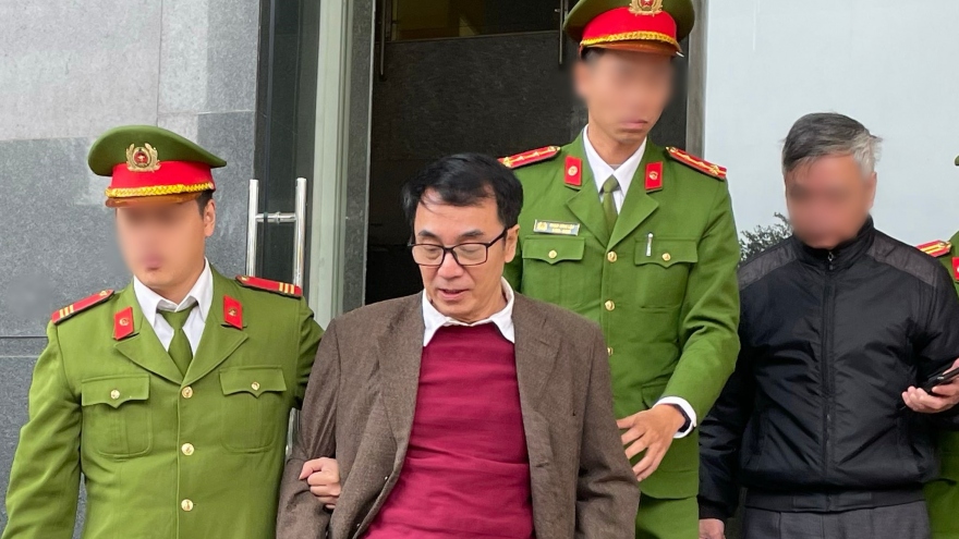 Xét xử phúc thẩm ông Trần Hùng: Hoãn phiên tòa do vắng mặt 3 bị cáo