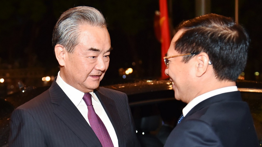 Bộ trưởng Bùi Thanh Sơn hội đàm với Bộ trưởng Ngoại giao Trung Quốc Vương Nghị