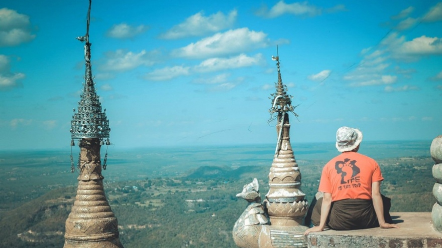 Nhìn ra thế giới