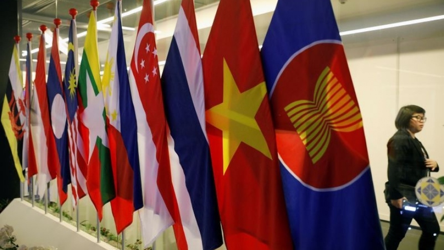 Việt Nam sẵn sàng cùng ASEAN duy trì và thúc đẩy ổn định ở Biển Đông