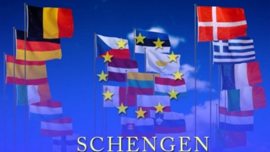 Áo sẽ phủ quyết gia nhập Schengen trên đất liền đối với Romania và Bulgaria